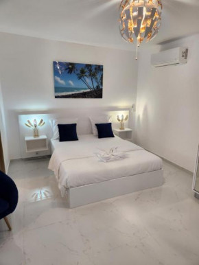 HELLO GUYANE, Studio (1) Prestige 5 étoiles